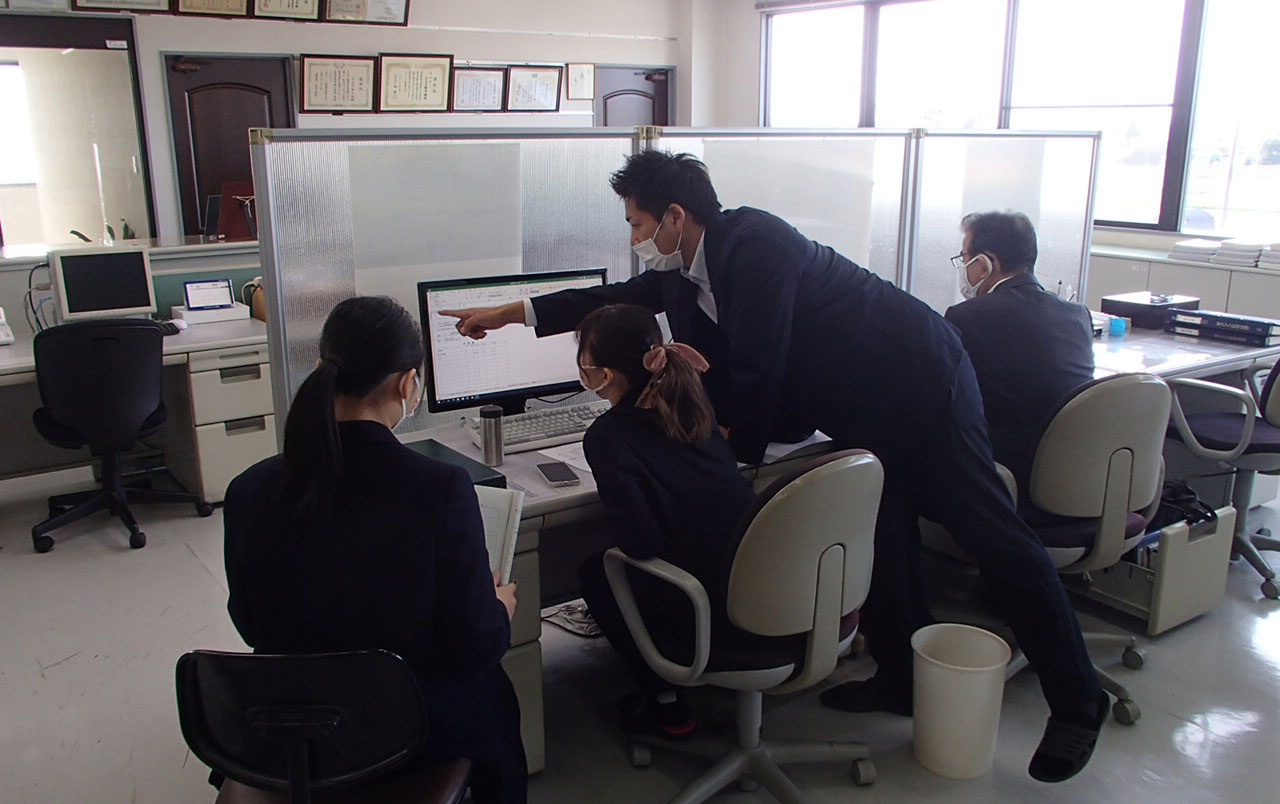 書類整理 社内